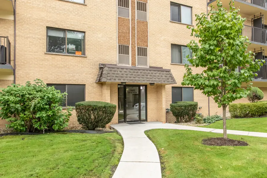1441 E Thacker Street #304, Des Plaines, IL 60016 - #2