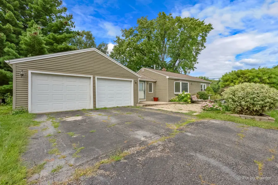 6301 Robert Road, Cary, IL 60013 - #2