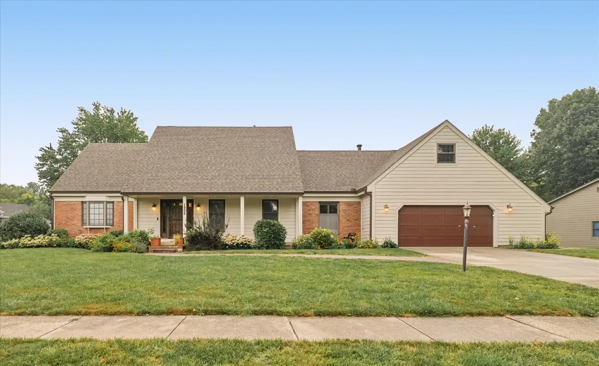 1906 Trout Valley Drive, Champaign, IL 61822 - #1
