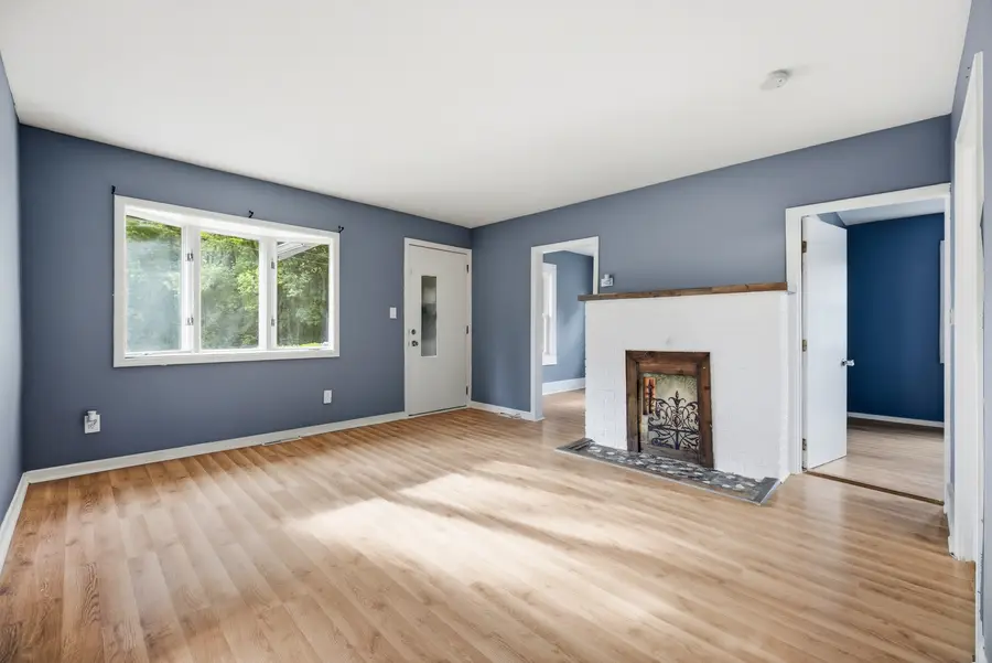 1401 Sherwood Avenue, Elgin, IL 60120 - #2