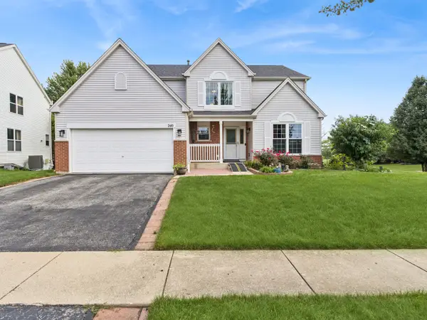 240 W Winding Trail Circle, Round Lake, IL 60073