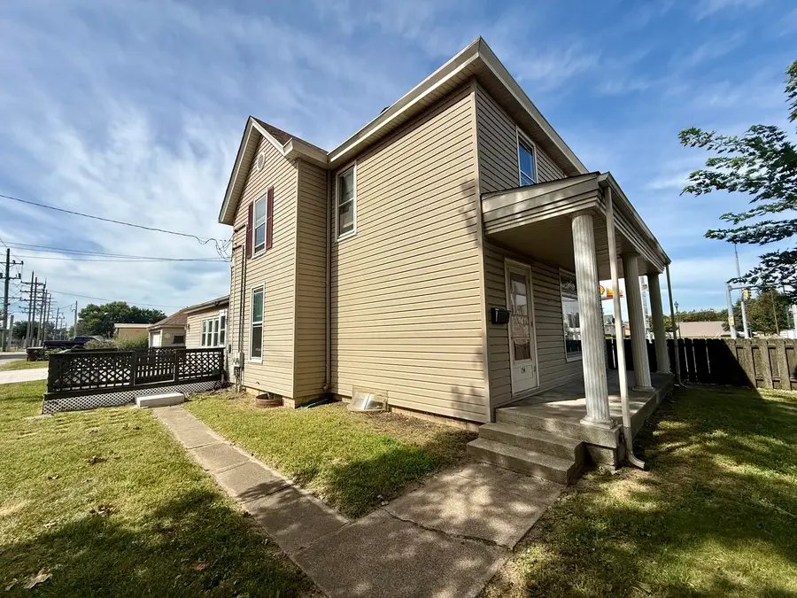 154 E Third Street, Manteno, IL 60950 - #3