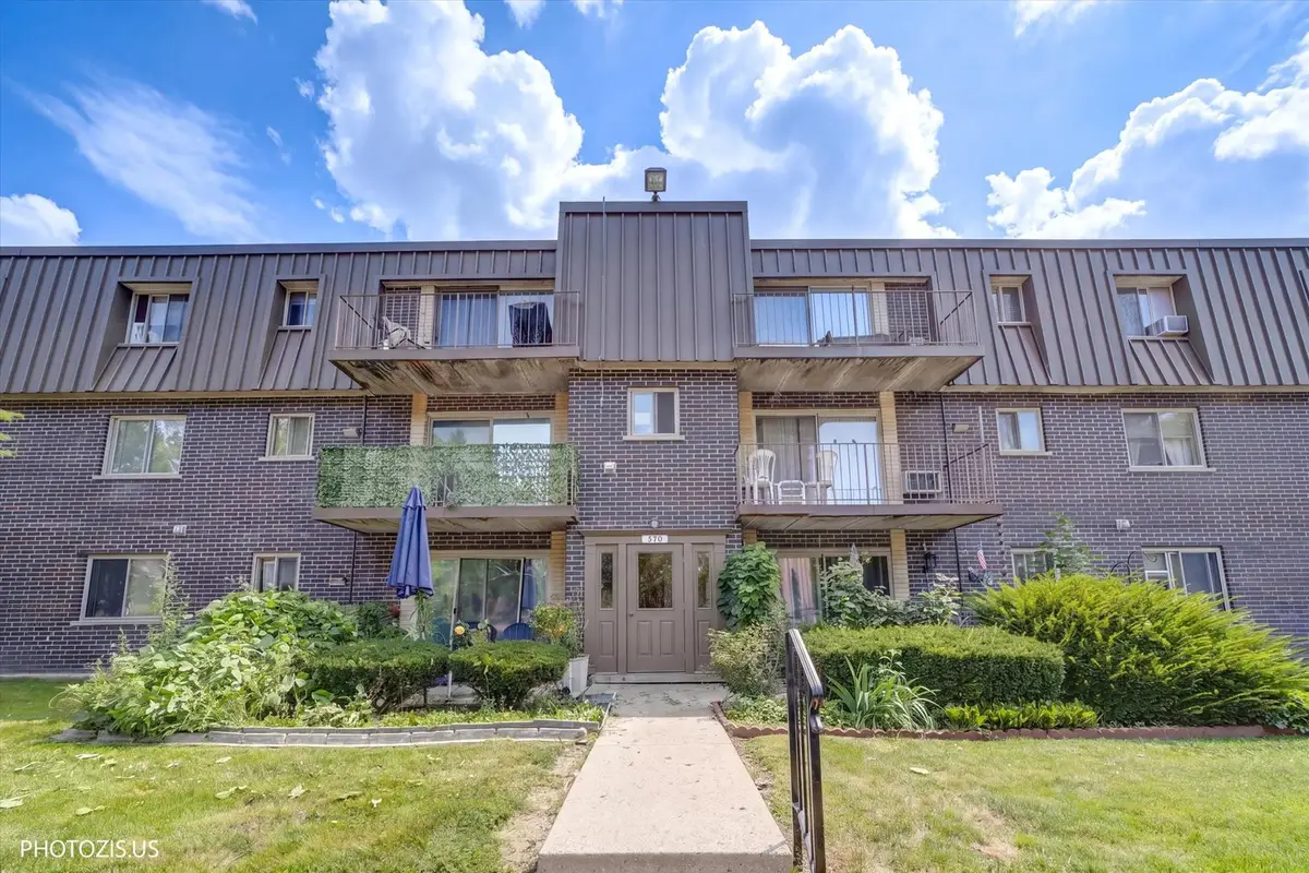 570 Fairway View Drive #2F, Wheeling, IL 60090 - #1