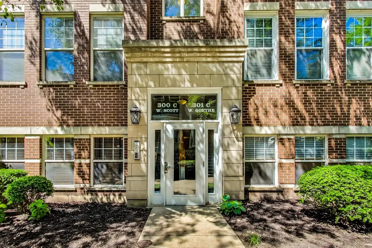 301 W Goethe Street #304C, Chicago, IL 60610 - #1