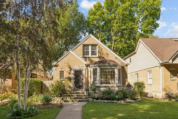 216 Richmond Street, Evanston, IL 60202