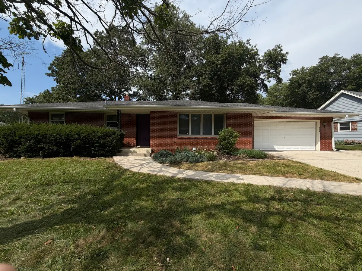4576 Pepper Drive, Rockford, IL 61114 - #1