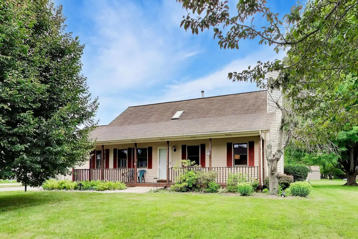 38172 N Holdridge Avenue, Beach Park, IL 60087 - #1