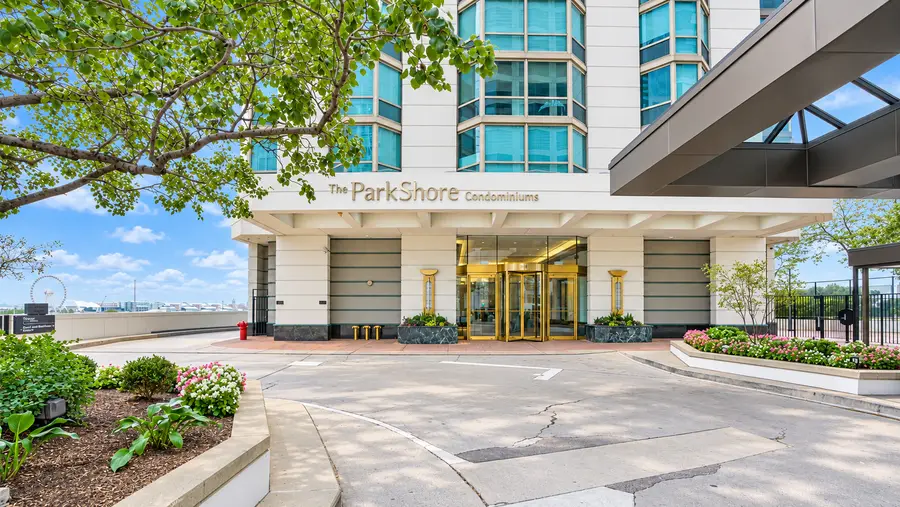 Address Withheld By Seller, Chicago, IL 60601 - #2