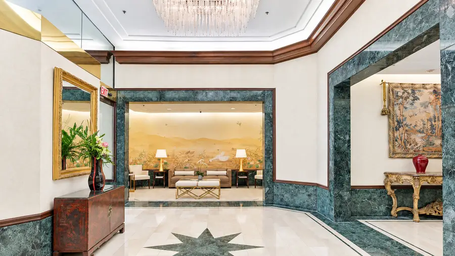Address Withheld By Seller, Chicago, IL 60601 - #3
