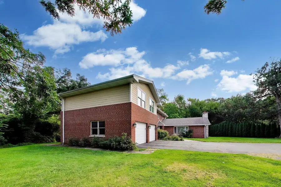 Address Withheld By Seller, Burr Ridge, IL 60527 - #3