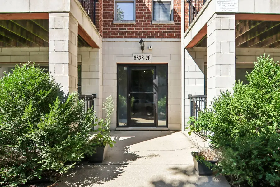 6526 S Kimbark Avenue #2S, Chicago, IL 60637 - #2