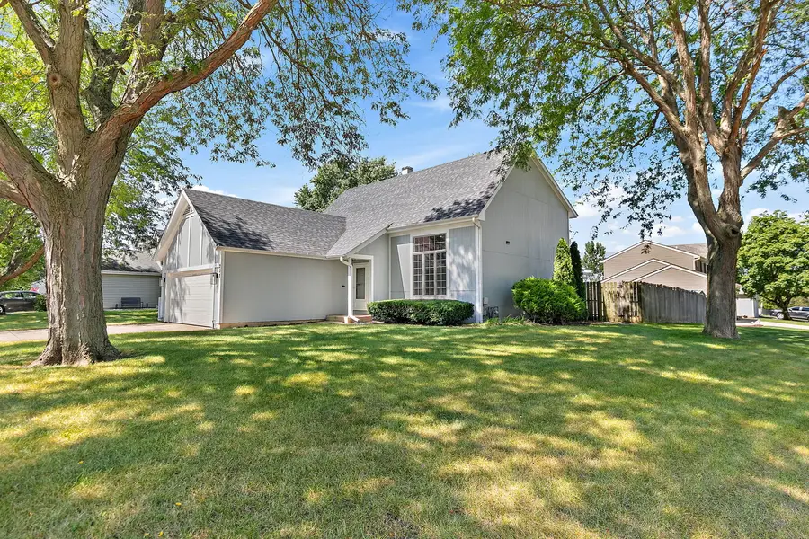 208 Carol Ann Drive, Streamwood, IL 60107 - #2