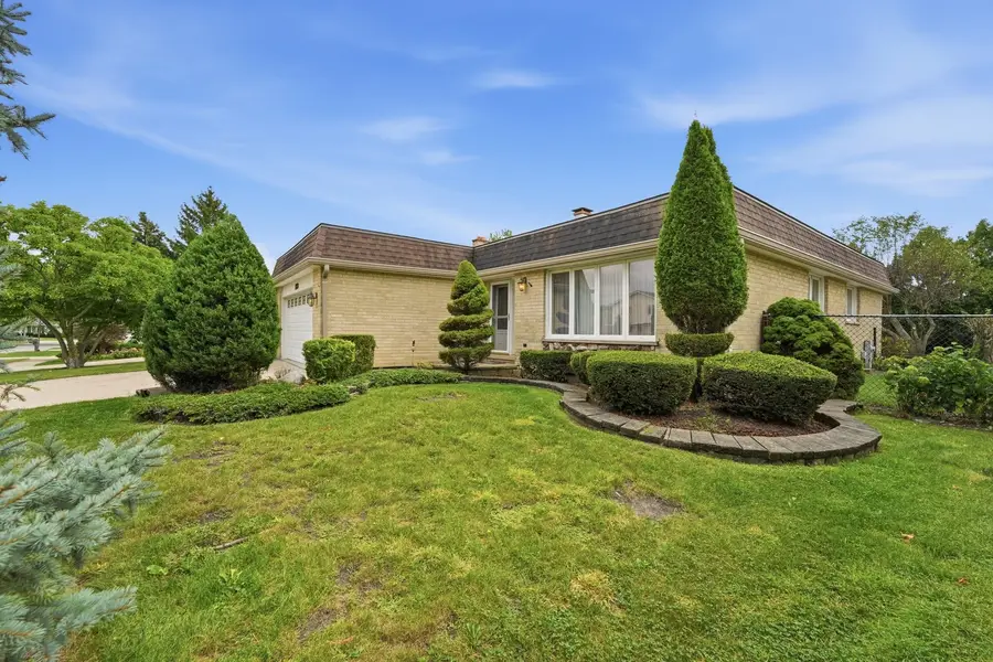 139 Harding Avenue, Des Plaines, IL 60016 - #2
