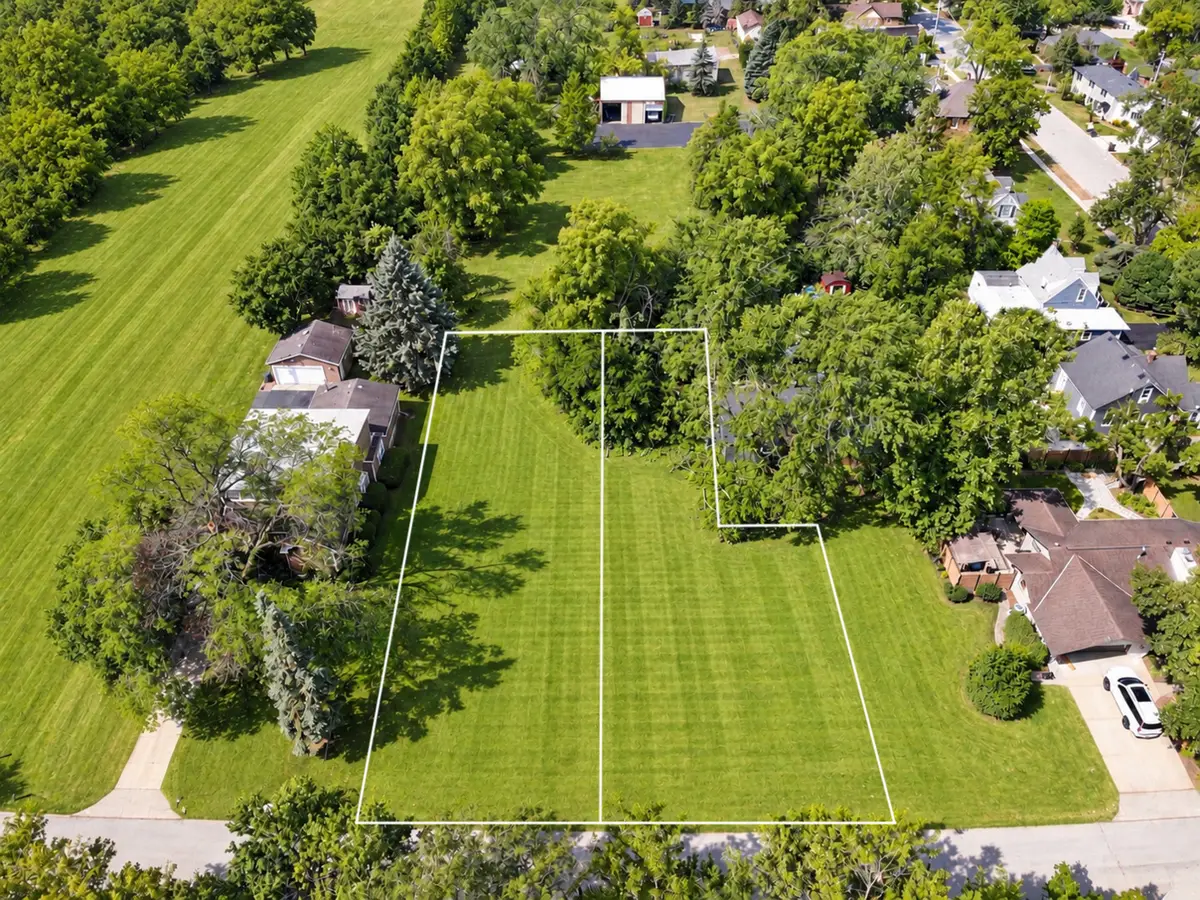 318 Oak Street, Frankfort, IL 60423 - #1