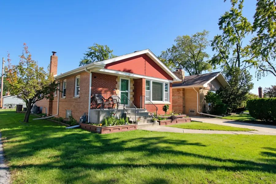9341 Menard Avenue, Oak Lawn, IL 60453 - #2