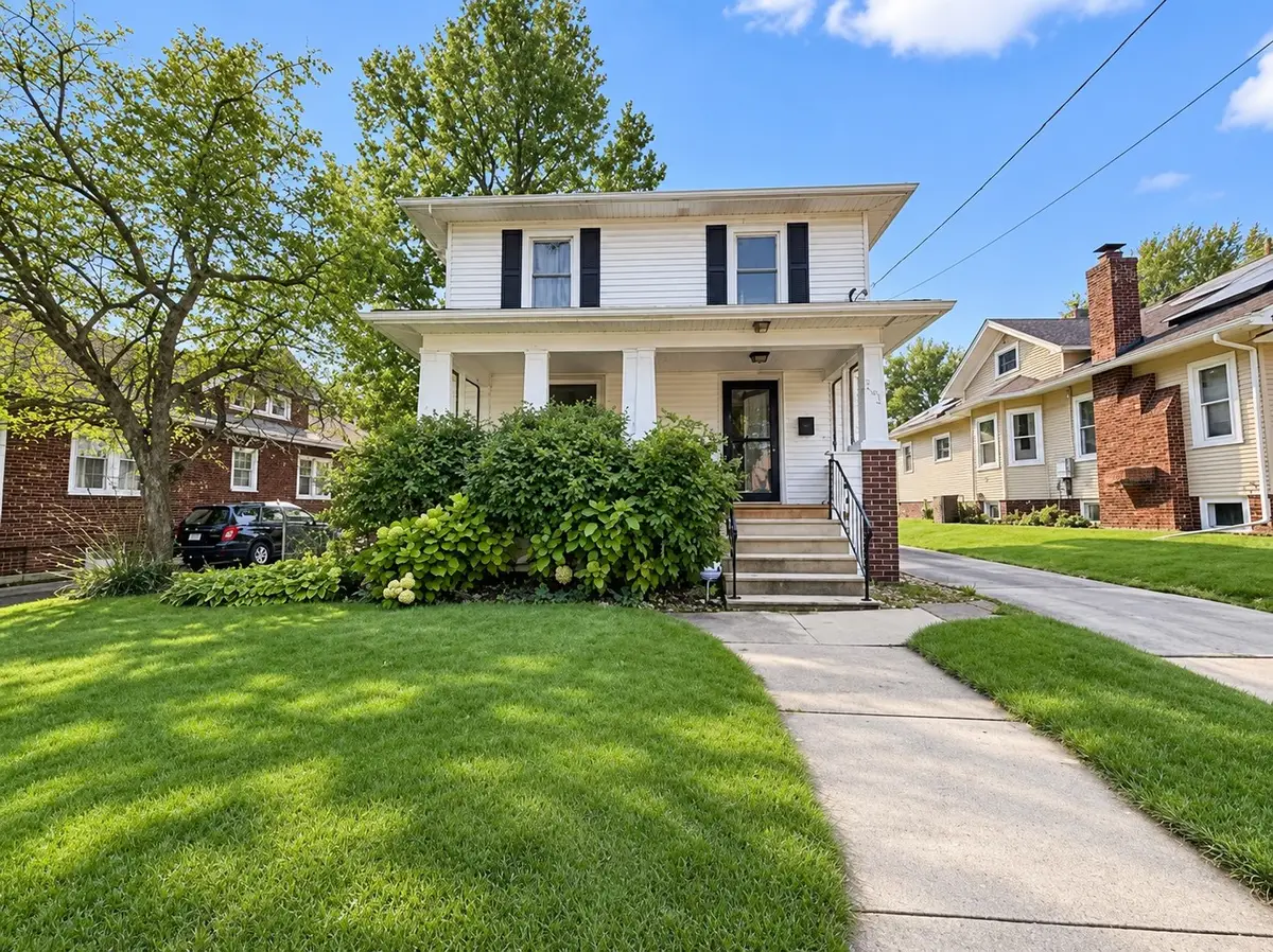 202 Dawson Avenue, Rockford, IL 61107 - #1