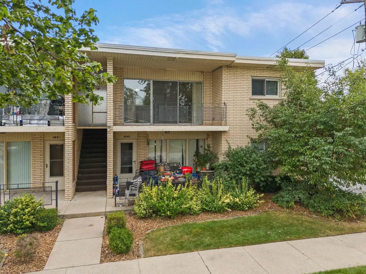 4653 W 95th Street, Oak Lawn, IL 60453 - #1