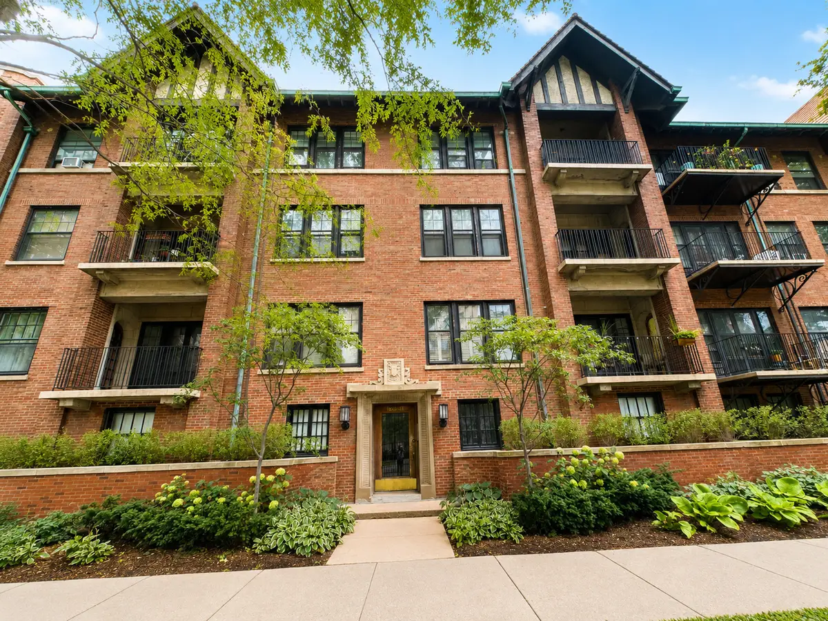 1633 E Hyde Park Boulevard #3C, Chicago, IL 60615 - #1