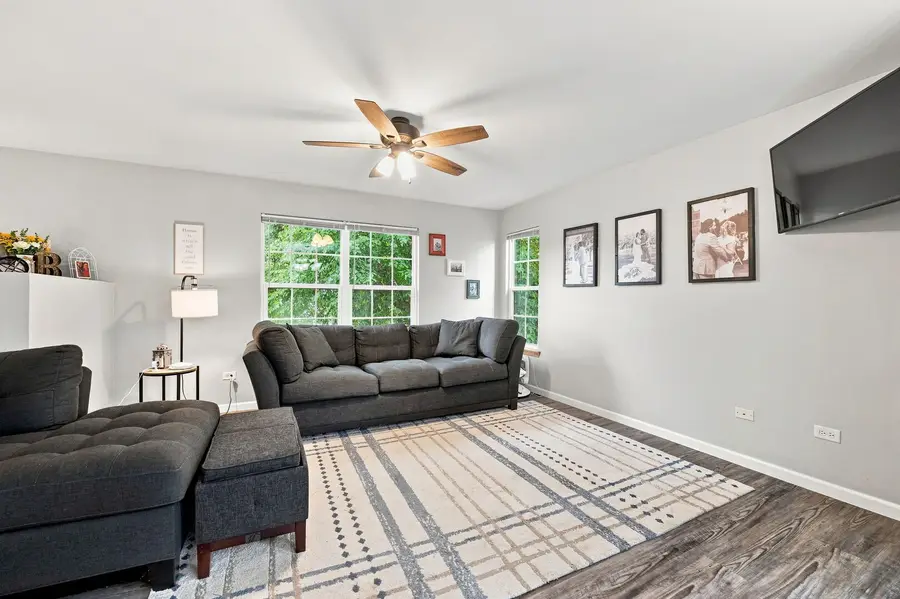 543 Silver Leaf Drive, Joliet, IL 60431 - #3