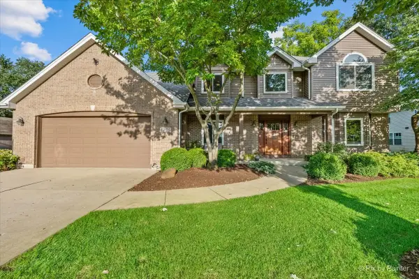 1775 Illinois Street, Roselle, IL 60172