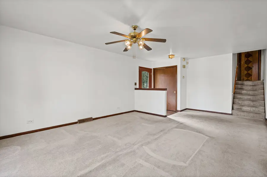 22W313 1 St Street, Glen Ellyn, IL 60137 - #3