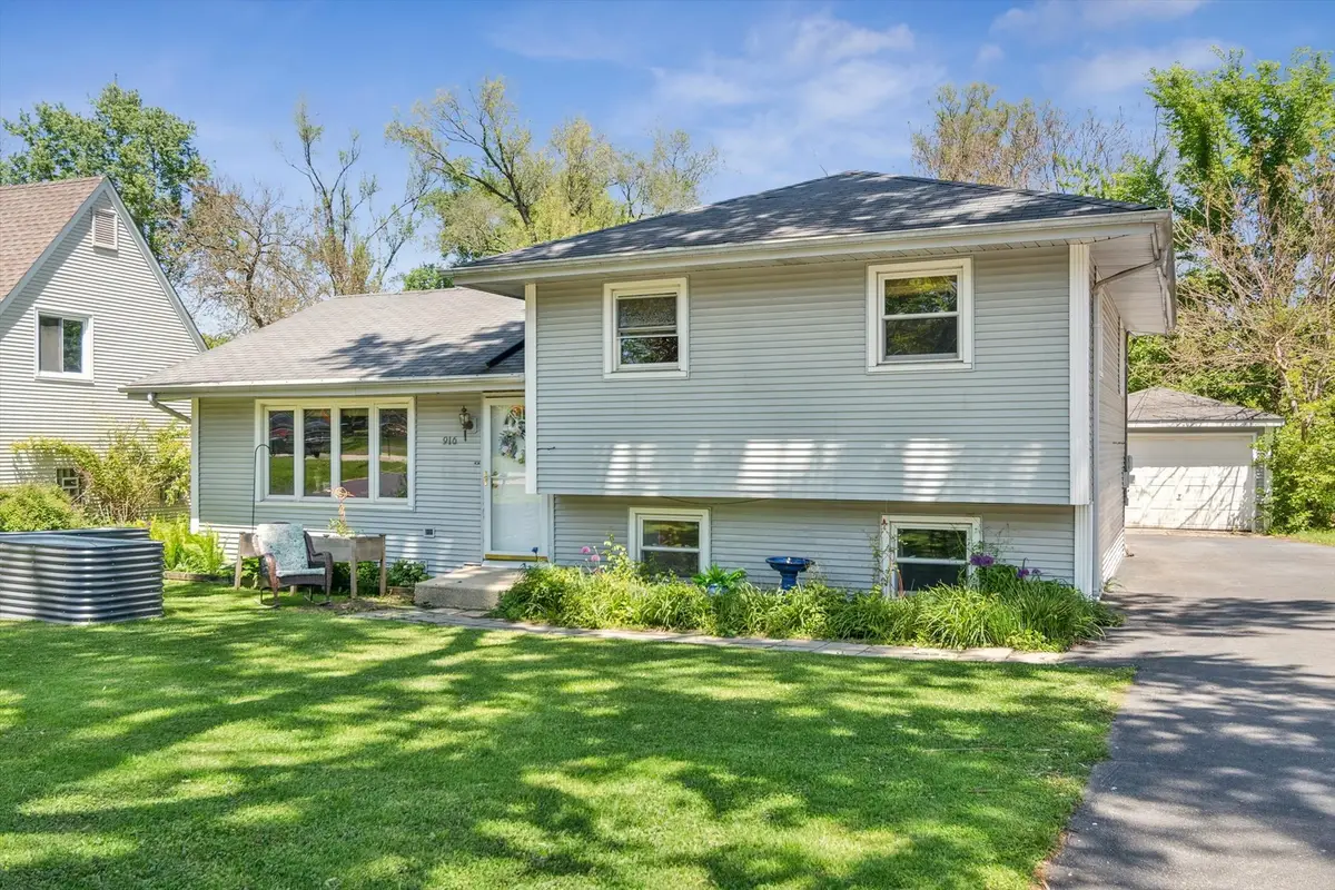916 Lacey Avenue, Lisle, IL 60532 - #1