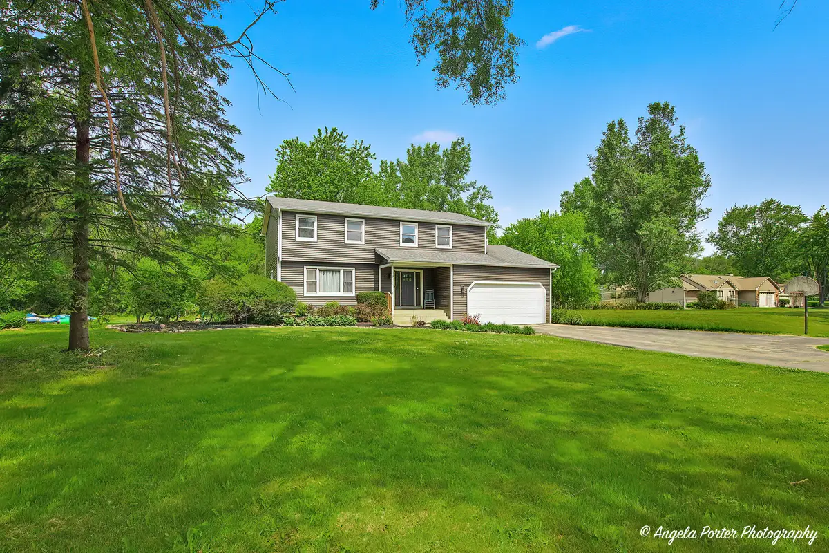 2711 Old Oak Drive, McHenry, IL 60050 - #1
