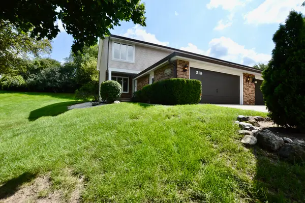 516 N Thornwood Drive, McHenry, IL 60050