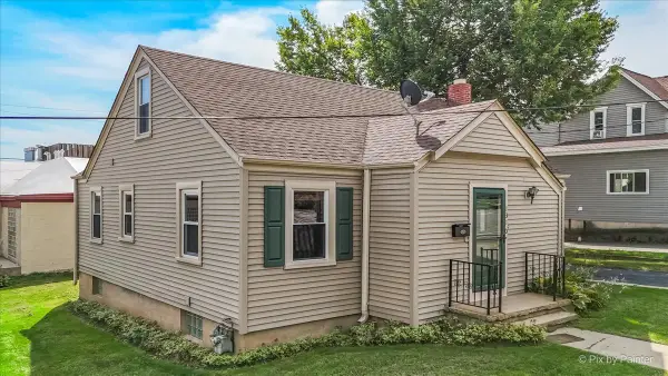 1310 Park Street, McHenry, IL 60050