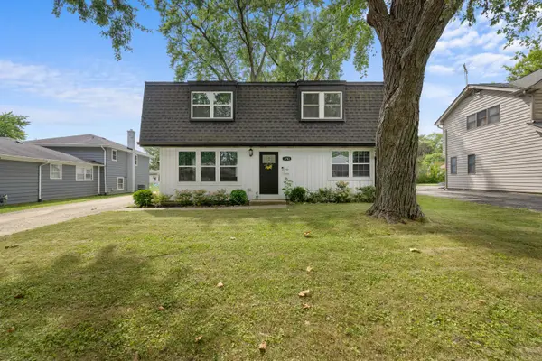3703 Bluebird Lane, Rolling Meadows, IL 60008