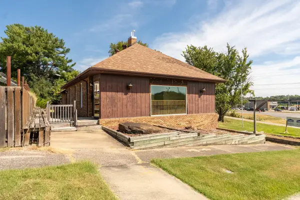 330 North Street, Murphysboro, IL 62966