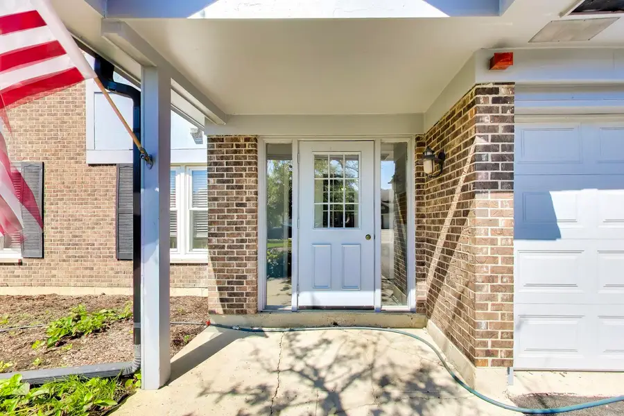 172 Grove Avenue #C, Des Plaines, IL 60016 - #2