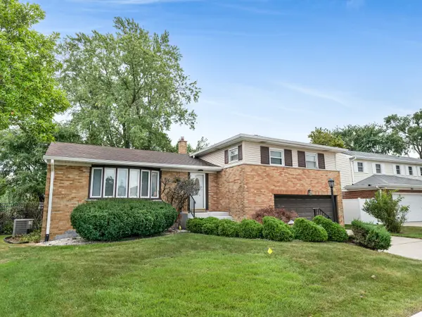 661 Winston Drive, Melrose Park, IL 60160