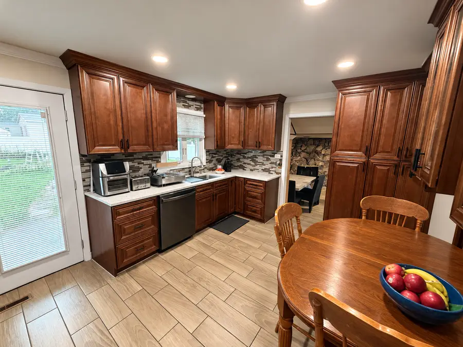 10542 Oak Park Avenue, Chicago Ridge, IL 60415 - #2