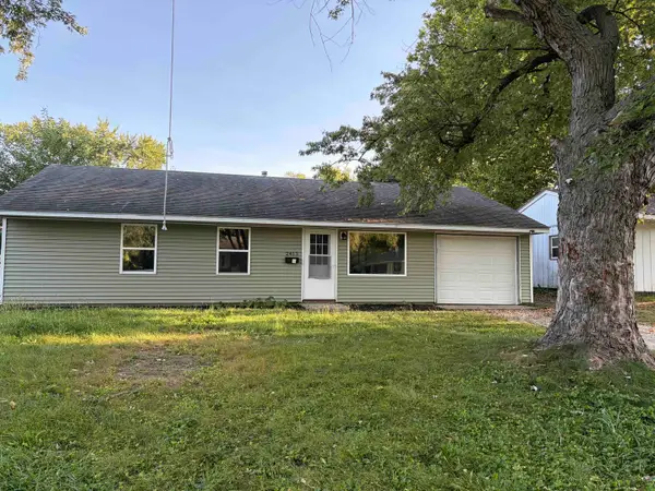 2415 E Oregon Street, Urbana, IL 61802