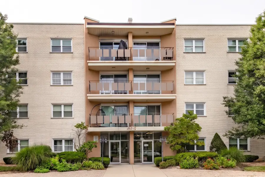 8210 Elmwood Street #314, Skokie, IL 60077 - #2