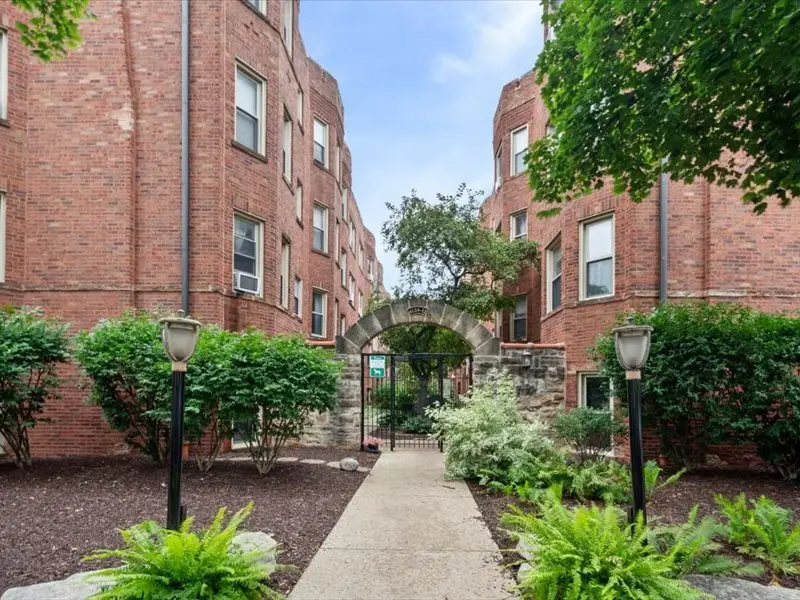 4128.5 N Kedvale Avenue #306, Chicago, IL 60641 - #1