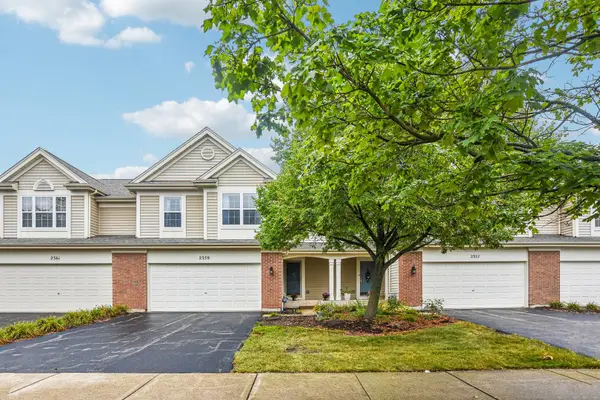 2359 Foxmoor Lane #2359, Aurora, IL 60502