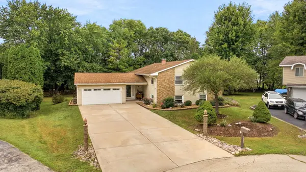 25240 W Marble Court, Channahon, IL 60410