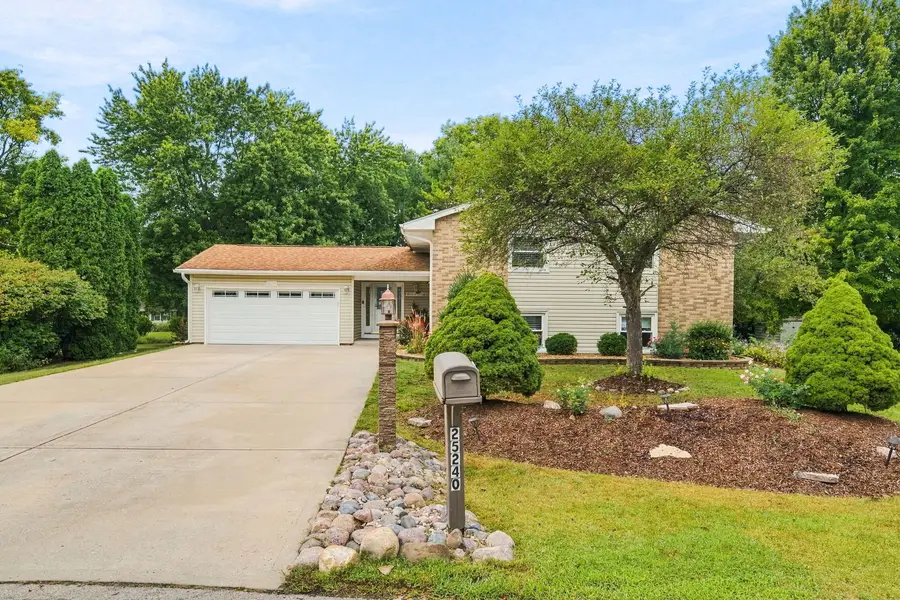 25240 W Marble Court, Channahon, IL 60410 - #3
