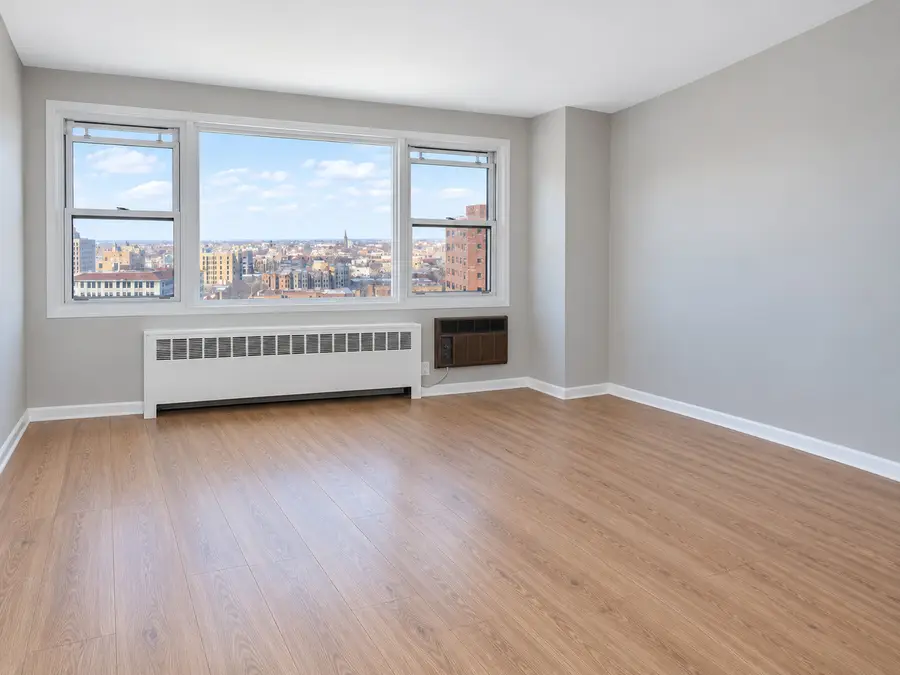 2909 N Sheridan Road #1705, Chicago, IL 60657 - #3