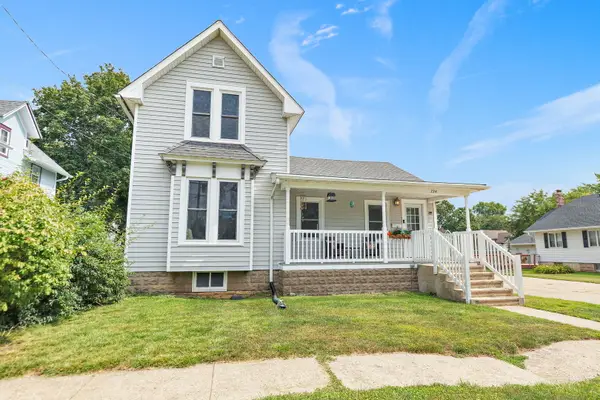724 5th Avenue, Belvidere, IL 61008