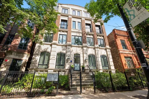 2243 N Halsted Street #3S, Chicago, IL 60614