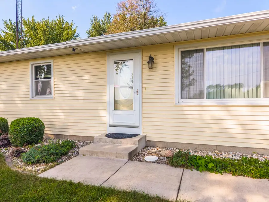 14235 N 1775 East Road, Pontiac, IL 61764 - #3