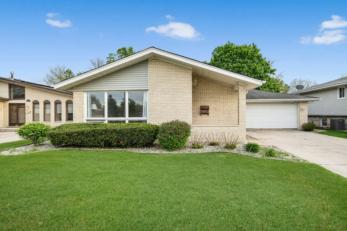 5911 W 125th Place, Alsip, IL 60803 - #1