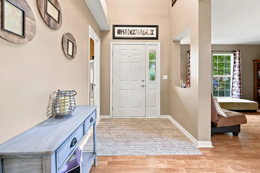 3331 Montgomery Drive, Lake In The Hills, IL 60156 - #2