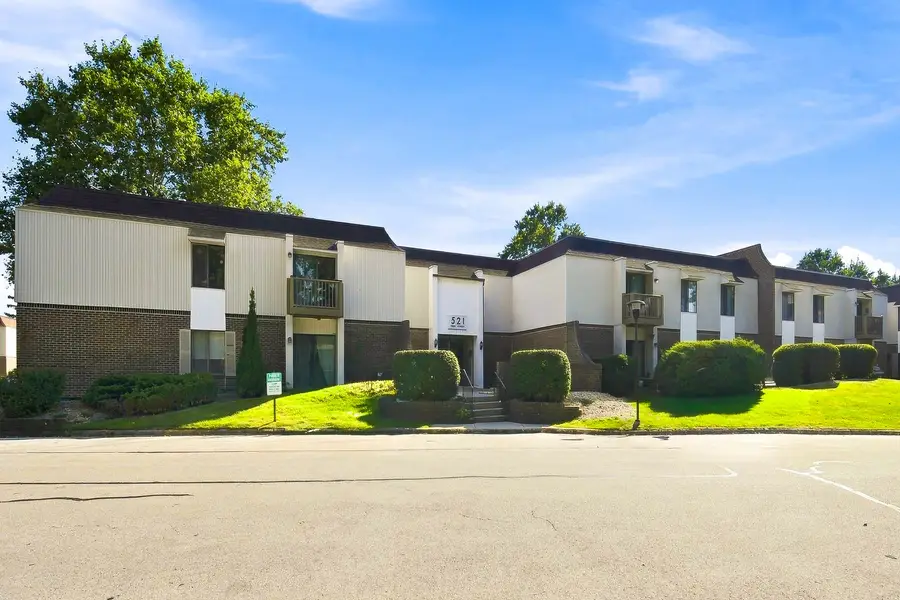 521 73rd Street #105, Downers Grove, IL 60516 - #2