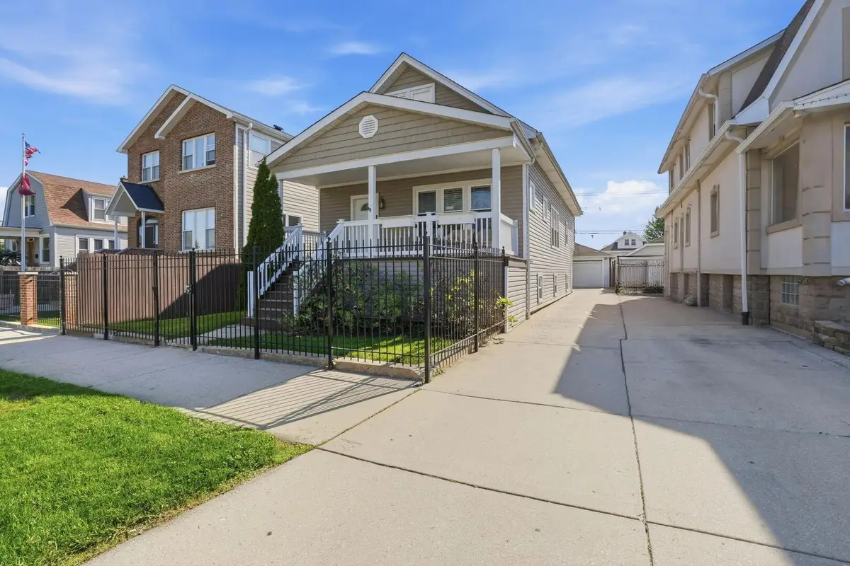2923 N New England Avenue, Chicago, IL 60634 - #1