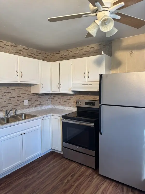 1371 Monomoy Street #E1, Aurora, IL 60506