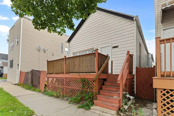 4607 S Wallace Street, Chicago, IL 60609